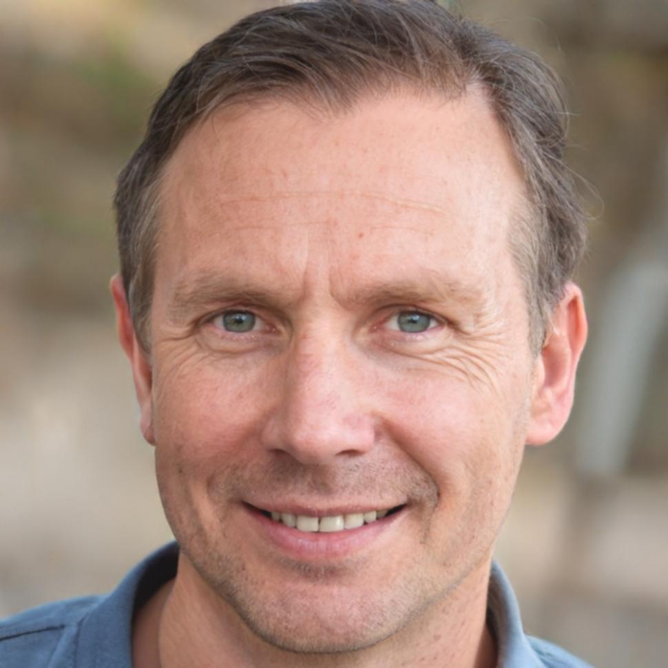 Portrait de Thibault Roussel